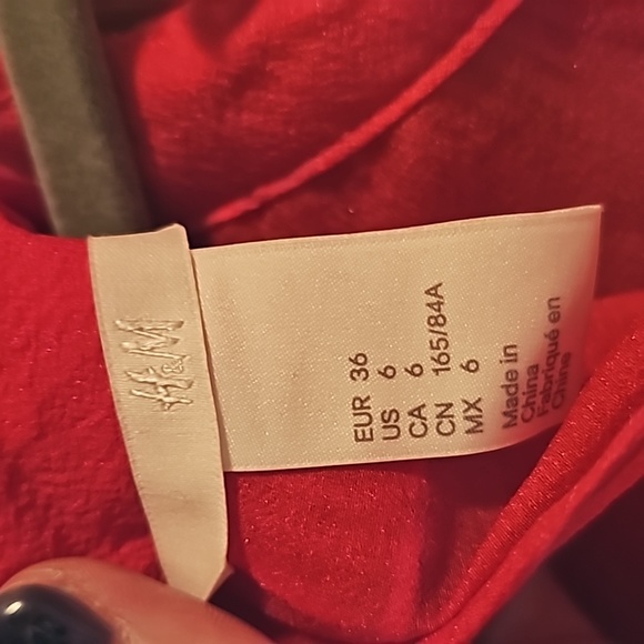 Sheer red ruffled blouse - Picture 5 of 6